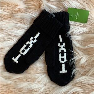 Kate Spade Taxi Mittens